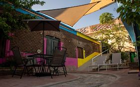 Downtown Studio Galeron